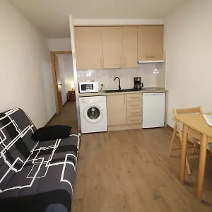 Appartement Situe A 100 M De La, Empuriabrava